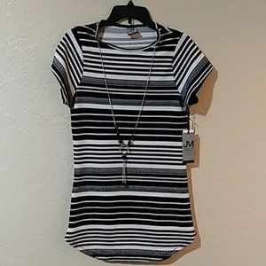 JM SHORT DRESS W/DECORATIVE COLLAR SIZE XL